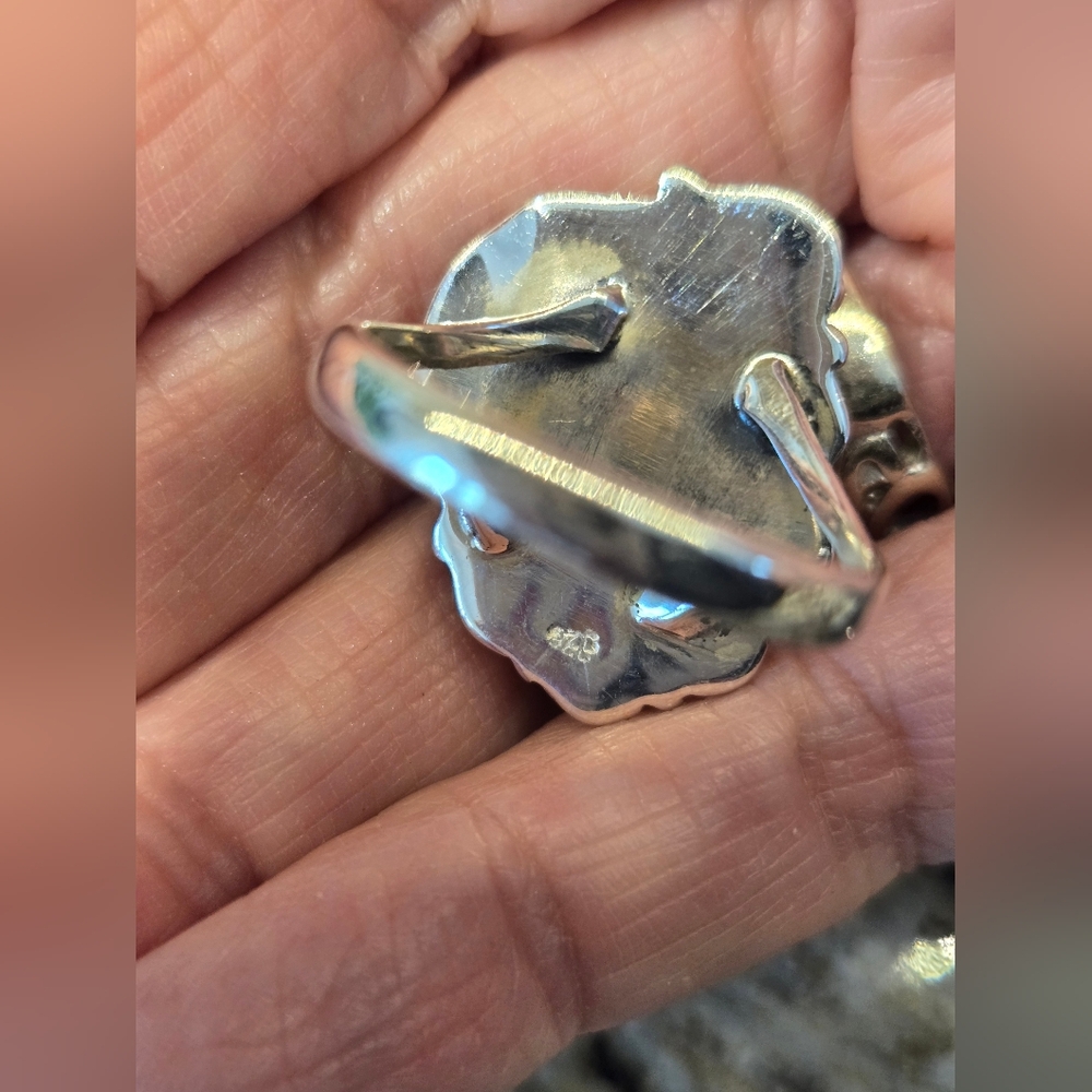Turquoise and Sterling Silver Southwestern Ring - Picture 5 of 7